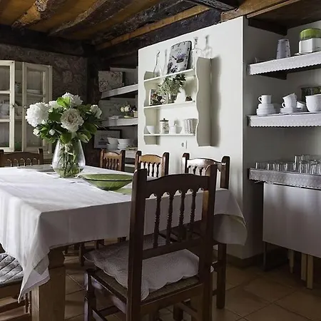 Casas Rurales La Torre Andrin Andrin