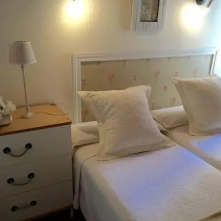 Country house Casas Rurales La Torre Andrin *