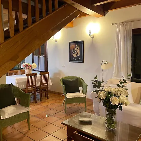 Casas Rurales La Torre Andrin