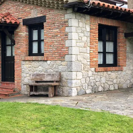 Casas Rurales La Torre Andrin *