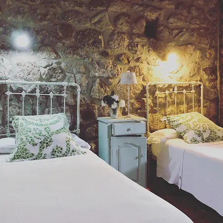 Casas Rurales La Torre Andrin * Andrin