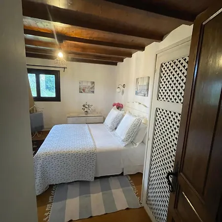 Casas Rurales La Torre Andrin