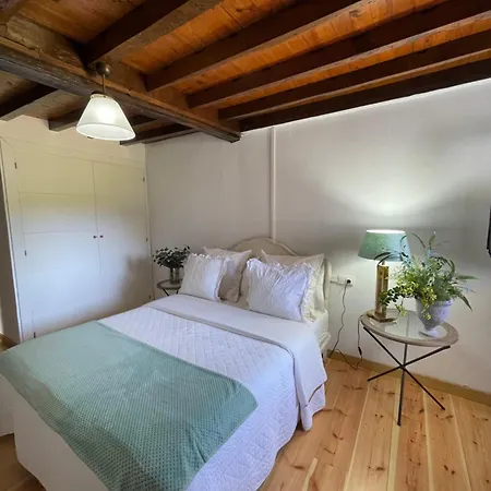 Casas Rurales La Torre Andrin