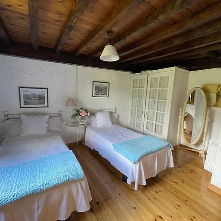 Casas Rurales La Torre Andrin * Andrin