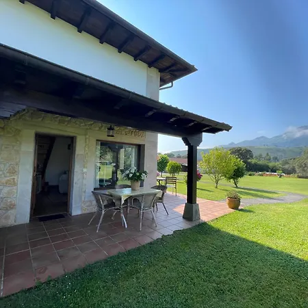 Casas Rurales La Torre Andrin Country house