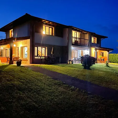 Casas Rurales La Torre Andrin