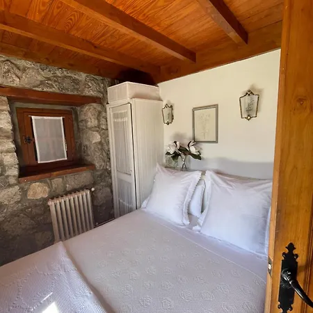 Casas Rurales La Torre Andrin * Andrin