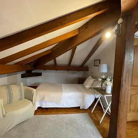 Casas Rurales La Torre Andrin Country house *