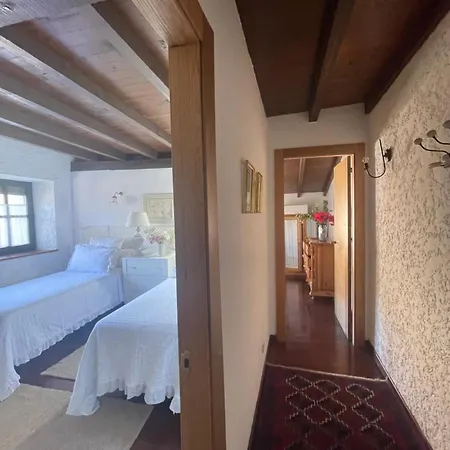Country house Casas Rurales La Torre Andrin