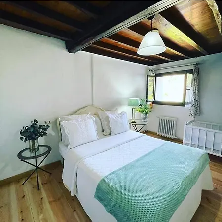 Casas Rurales La Torre Andrin *