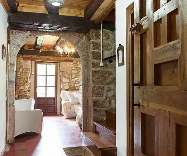 Casas Rurales La Torre Andrin * Andrín