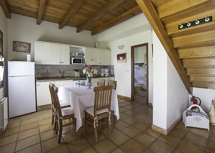 Casas Rurales La Torre Andrin