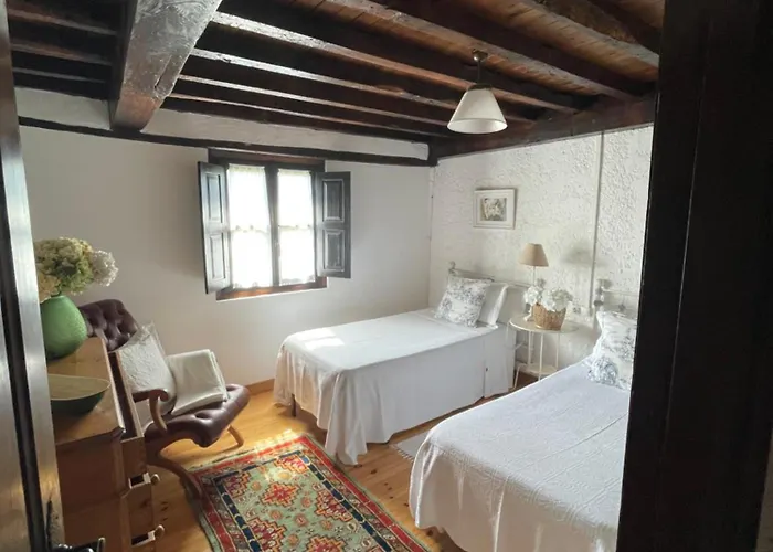 Casas Rurales La Torre Andrin Andrín